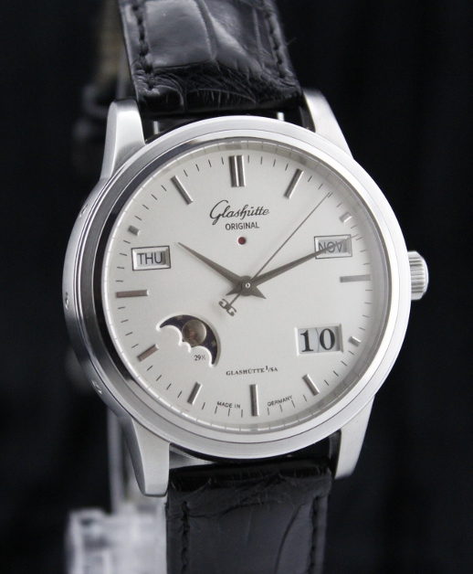 (image for) Senator Perpetual Calender - "Watch of the year 2000"
